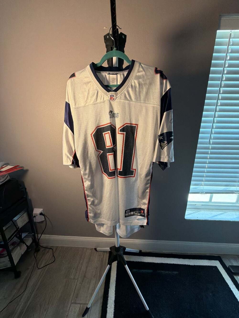 Reebok NFL New England Patriots Randy Moss #81 White Away Replica Football Jerse